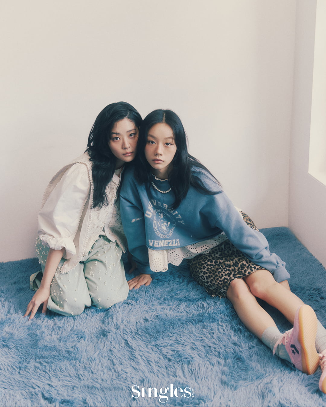 배우 이혜리, 정수빈/사진제공=싱글즈