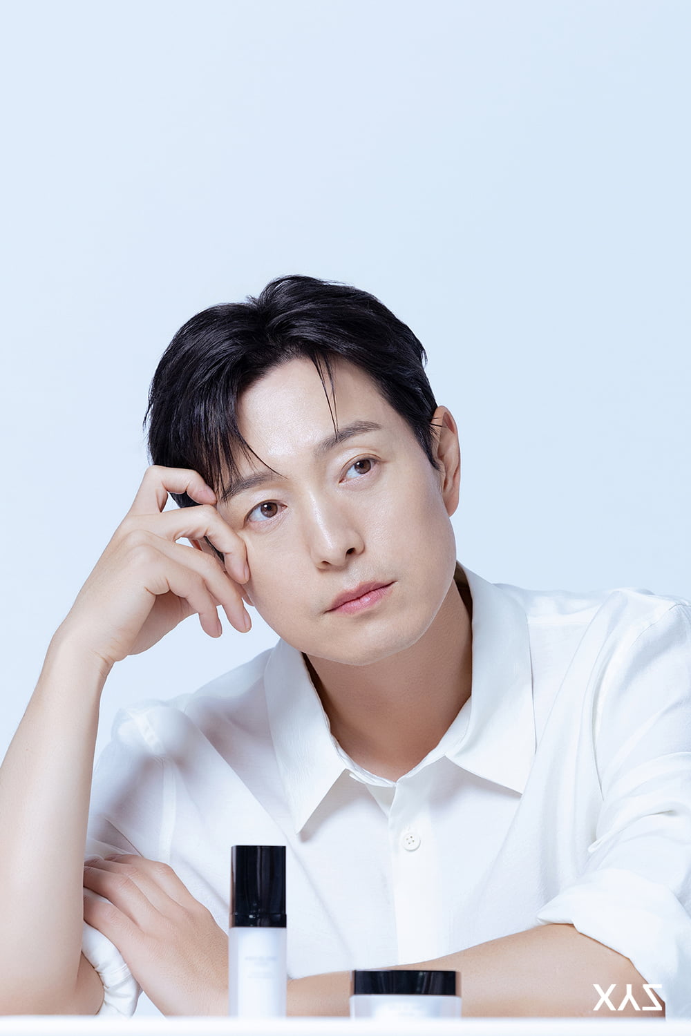 정성일