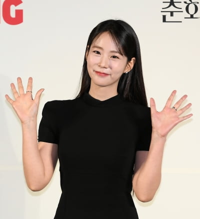 '36세' 한승연, 첫 19금 고수위 노출했다…"데뷔할 때부터 성인" ('춘화연애담')