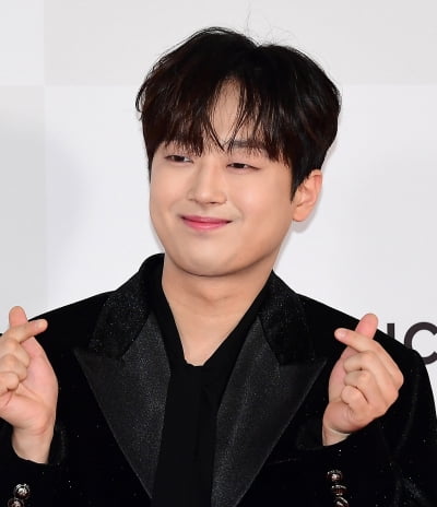 '대상' 이찬원, 극장서도 경사 터졌다…'찬가' 사전 예매량 2만[TEN이슈]