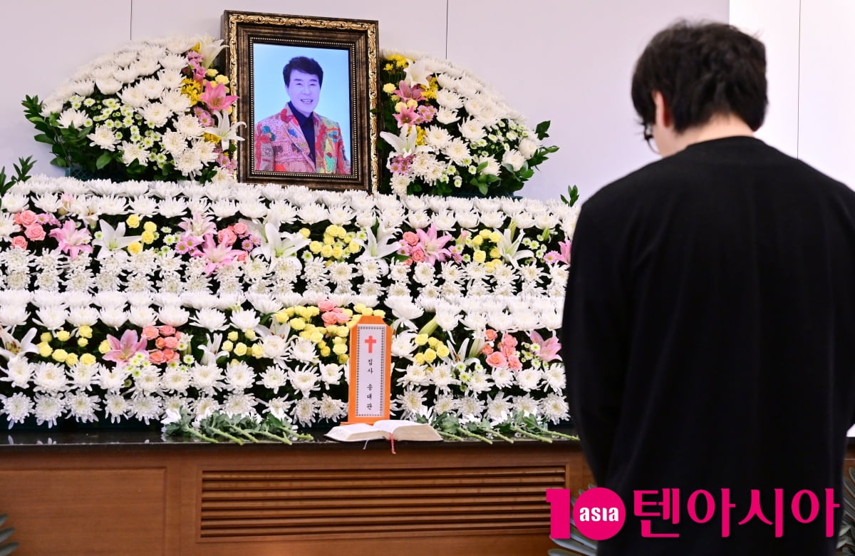 故 송대관, 수 많은 히트곡을 남기고 별이 지다[TEN포토+]