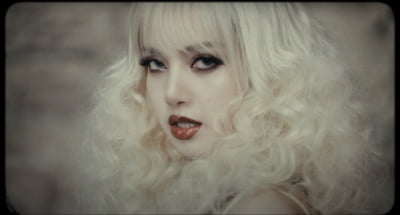 リサの新曲『Born Again』、19禁ではなく全体利用可に！女性の主体性と自信を表現