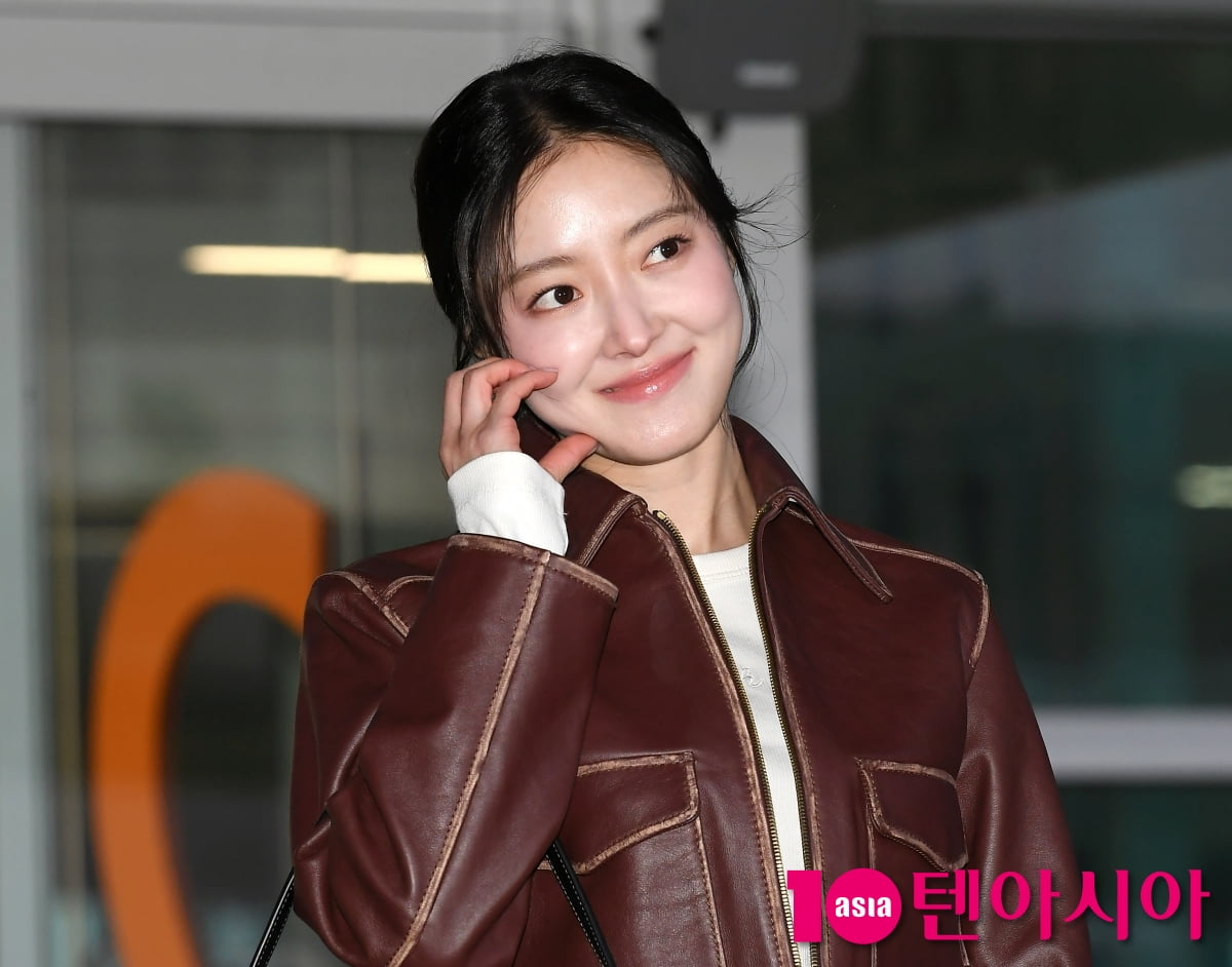 이세영, 힐링주는 출국길...피부에 조명 달았나[TEN포토+]