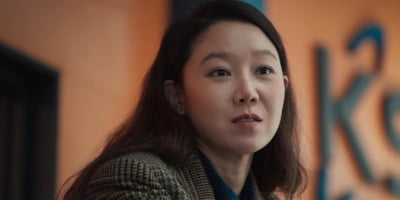 [종합] 이민호♥공효진, '우주 성관계' 다음은 지구 데이트…아슬아슬 비밀연애 ('별들에게')