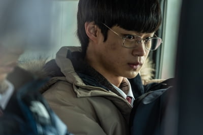 '브로큰' 현우석, 하정우에겐 꼭 필요한 인물