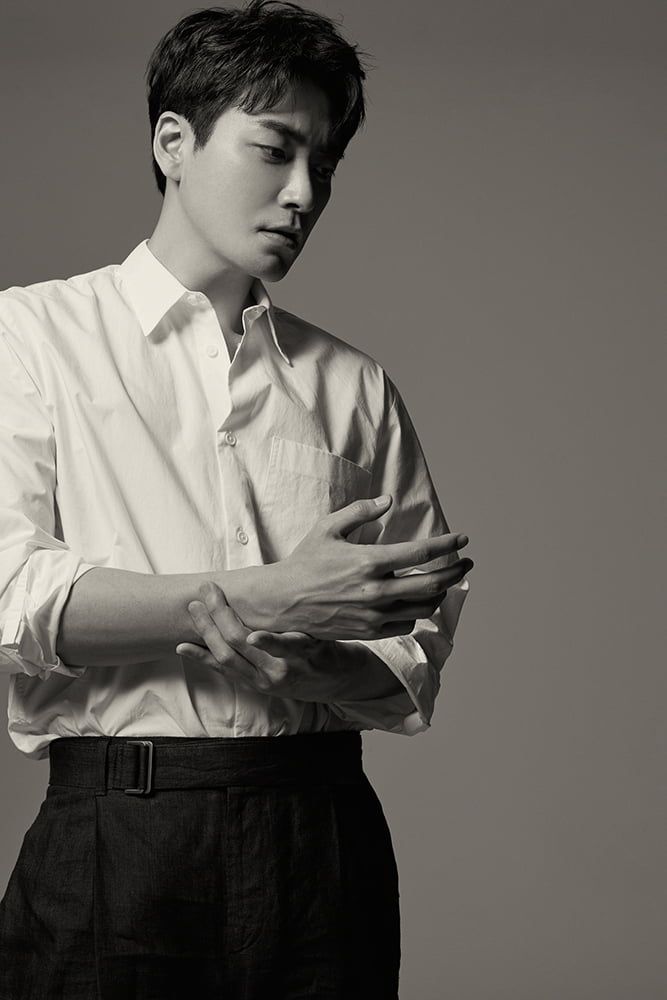 '40세' 이준혁, 공개 연애 안 한다…"뭐가 좋을까 싶어" ('나완비')[인터뷰③]