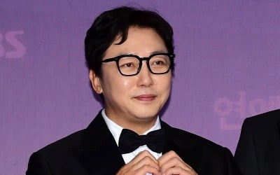 [종합] '56세 돌싱' 탁재훈, 성소수자에 일침 가했다…위자료 1억 원 청구 ('원탁의')