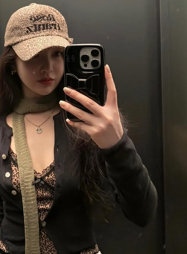 사진=조이 SNS