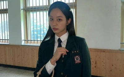 이혜리, 학교 가는데 460만원짜리 M사 명품백…머리띠도 74만원('선의의 경쟁')