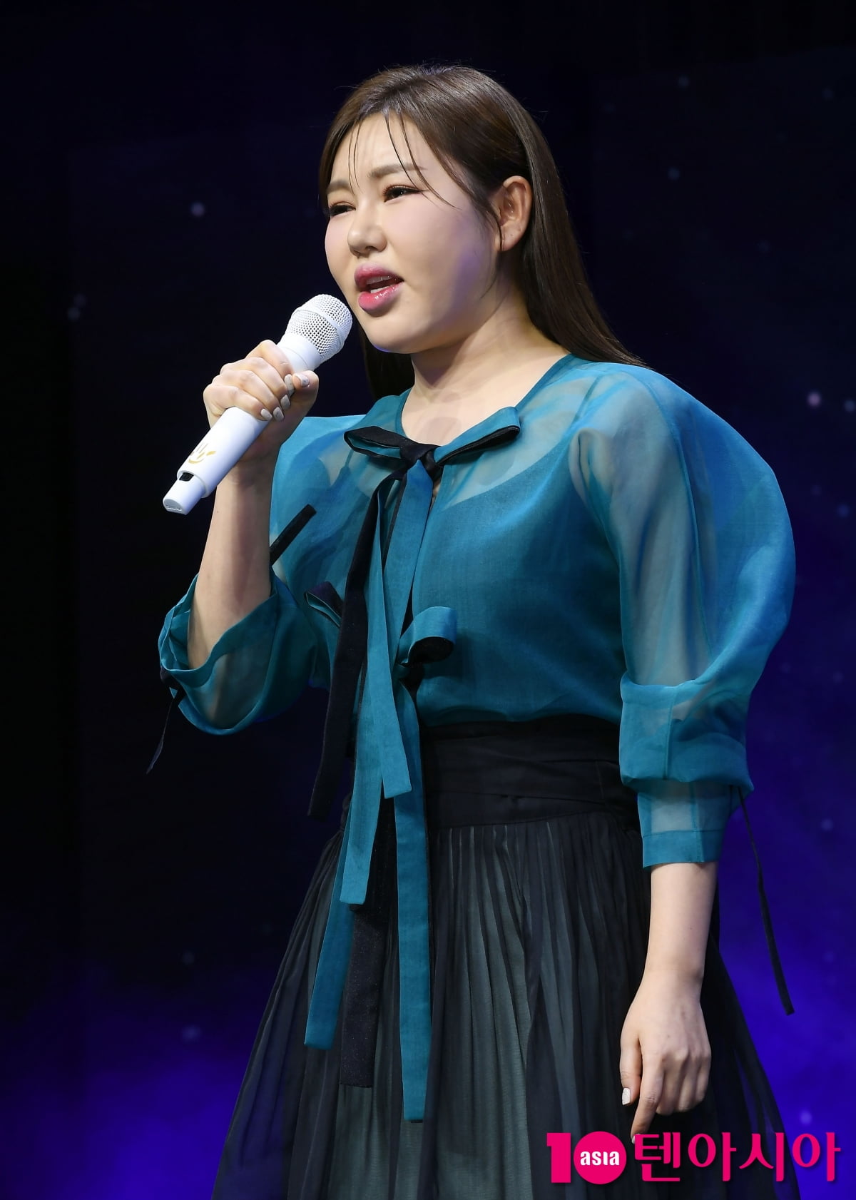 송가인, 정통트롯을 사랑하는 무대...심수봉에게 곡 받아서 영광[TEN포토+]
