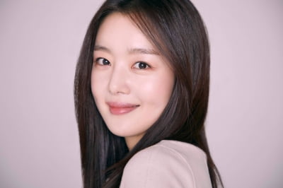 한선화, 모교 교생 선생님 됐다…영화 '교생실습' 주인공 캐스팅 [공식]