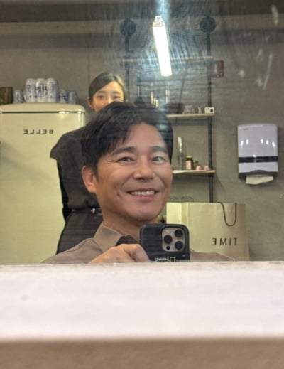 '주가조작 무혐의' 임창정, 열일 나선다…'사내이사' ♥서하얀도 동행