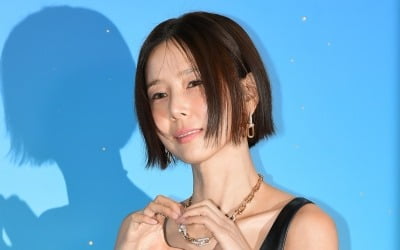 [종합] '99억 건물주' 김나영, 子 교육 비법 공개했다…"1시간에 2000원, 숙소 합숙" ('노필터')