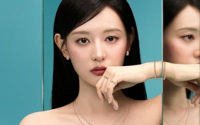 김지원, 미모의 축복이 끝이 없네[화보]