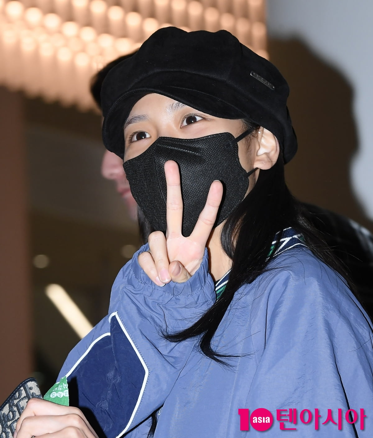 블랙핑크 지수, 여신포스 풍기며 입국...예쁨주의보[TEN포토+]