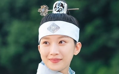 169cm 47kg이라더니‥문가영, 상투 틀고 남장해도 굴욕 없는 소두 자랑 ('그놈은흑염룡')