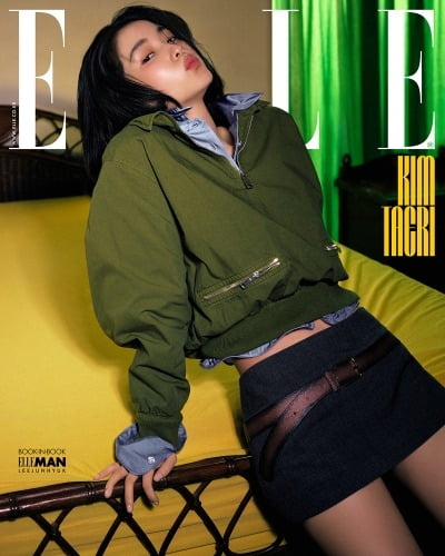 '34세' 김태리, 166cm 46kg이라더니…한 뼘 초미니로 뽐낸 아찔 각선미 [화보]