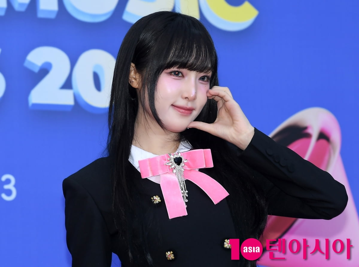 최예나, 인형의 러블리 볼하트[TEN포토+]