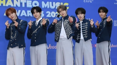 NCT WISH、ハンサムな魅力の男