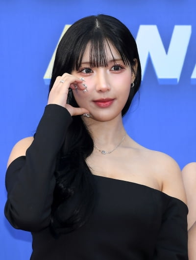 라잇썸 초원, 쇄골미인[TEN포토+]