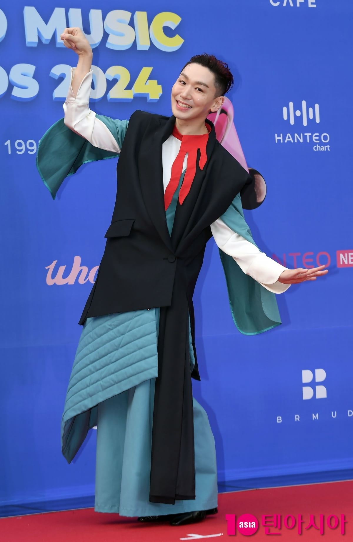 김호영, 분위기 끌어 올려~[TEN포토+]