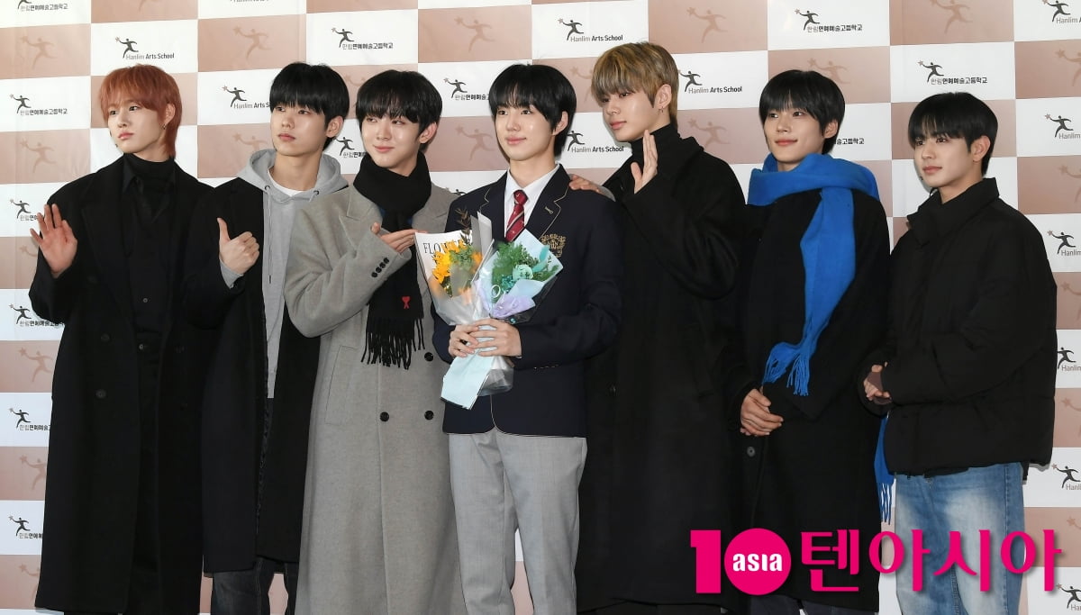 이븐 박지후, 빛나는 고등학교 졸업식[TEN포토+]