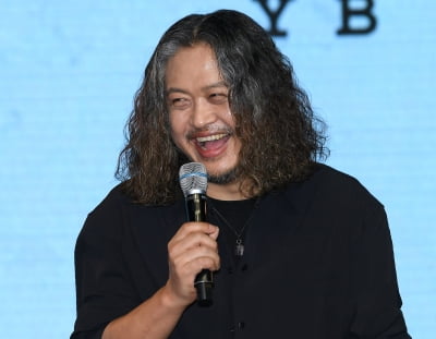 YB 밴드 허준, 치명적인 꽃미소[TEN포토+]