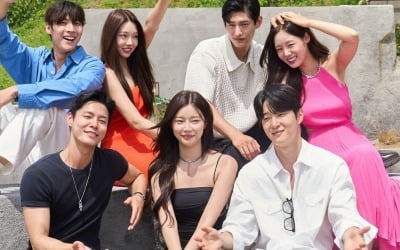 '육준서♥' 이시안, 단체 사진서도 옆자리…"혼란스런 20대 연애, 공감 감사해"('솔로지옥4')