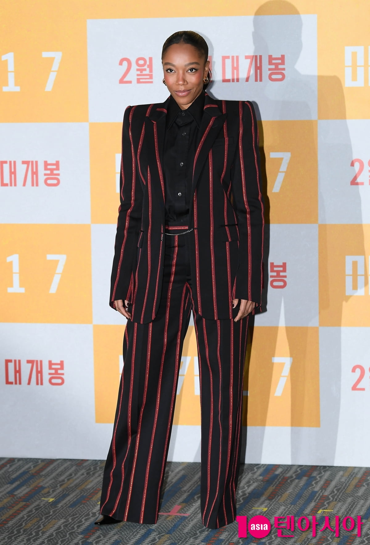나오미 애키, 첫 내한 화려한 패션...빛나는 흑진주[TEN포토+]