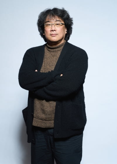 봉준호, 2054년 예측했다…"기계 몸으로 184번째 영화할 듯"('미키17') [인터뷰③]
