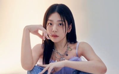 욕조에서 여배우와 진하게 ♥키스하더니…정수빈 "혜리 보자마자 눈물 나와" [화보]