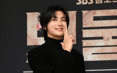 33세 박형식, 절친 서강준에 속내 드러냈다…"내가 더 잘 됐으면, 11년 전에도" ('보물섬')