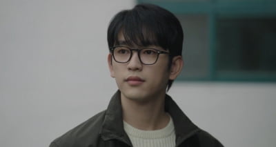 [종합] 박진영, 피해 본 노정의 위해 발 벗고 나섰다…회사까지 관두고 고향行('마녀')