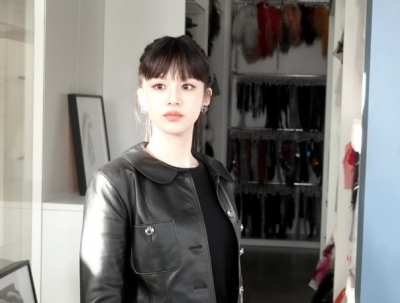 '28세' 고윤정, 풀뱅+포니테일까지…AI 흠칫할 '명품 비주얼'