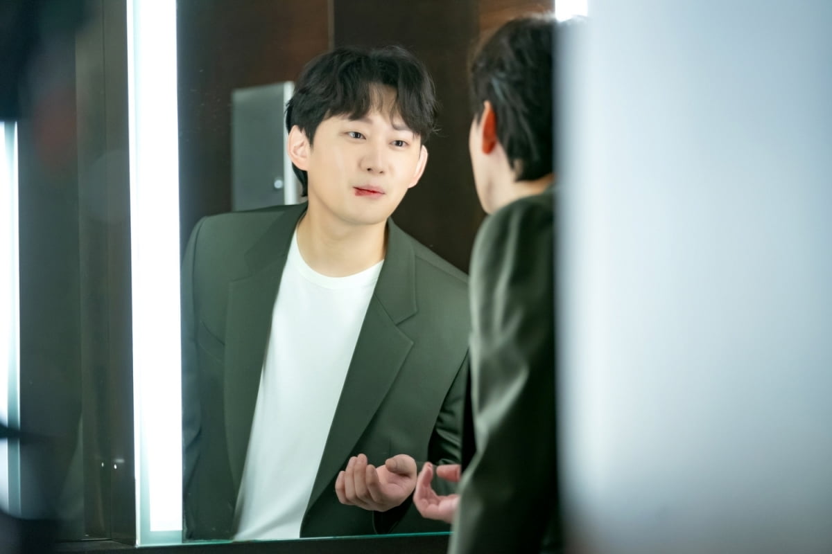 권수현, ♥홍화연과 백년가약…'라이벌' 박형식에 뒤통수('보물섬')