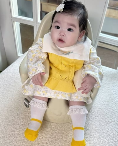 박수홍♥김다예 자식농사 대성공…딸, 4개월 만에 완성형 미모