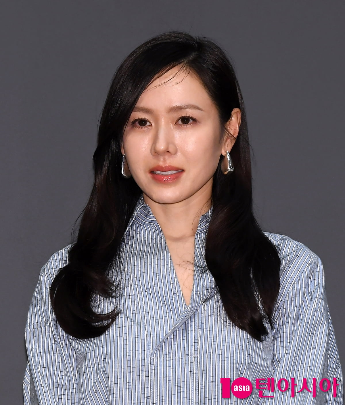 손예진, 변함없는 분위기 여신...그림자 마저 이쁨[TEN포토+]