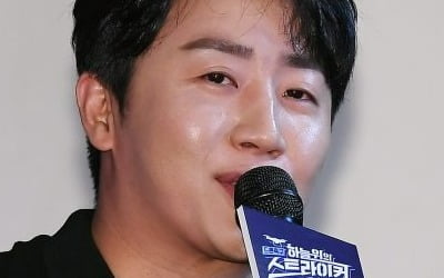 [종합] 홍진호, ♥10살 연하 아내와 불화 밝혔다…"몰래 썸녀 만났다가 걸려" ('라스')