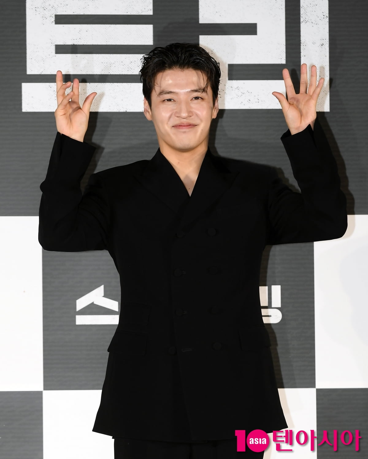 강하늘, 촉촉한 눈빛...우월한 비주얼[TEN포토+]
