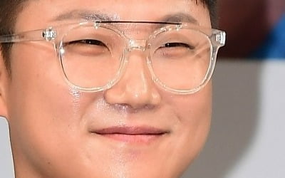 [종합] 빠니보틀, 인성 논란 터졌다…"제작진과 또 싸워, 성격파탄자로 유명" ('라스')