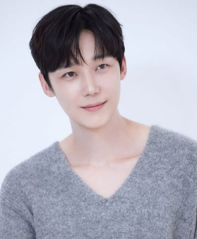 '40세' 윤종훈, 결국 일냈다…'10년째 동거인' 알았을까