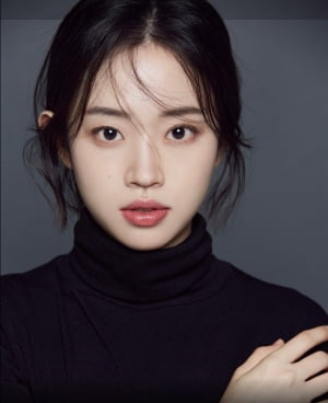 배우 김지안, 볼드엔터테인먼트와 전속계약 체결… 다채로운 활약 예고