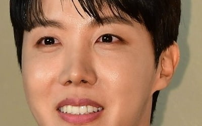 자가만 270억이라더니…BTS 제이홉, P사 오픈카 타고 드라이브 스루 주문 "다 똑같지" ('나혼산')
