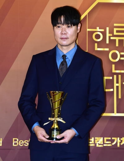 직장 내 괴롭힘 사건 터졌다…최현석, 새벽 2시부터 동료와 불협화음('페루밥')