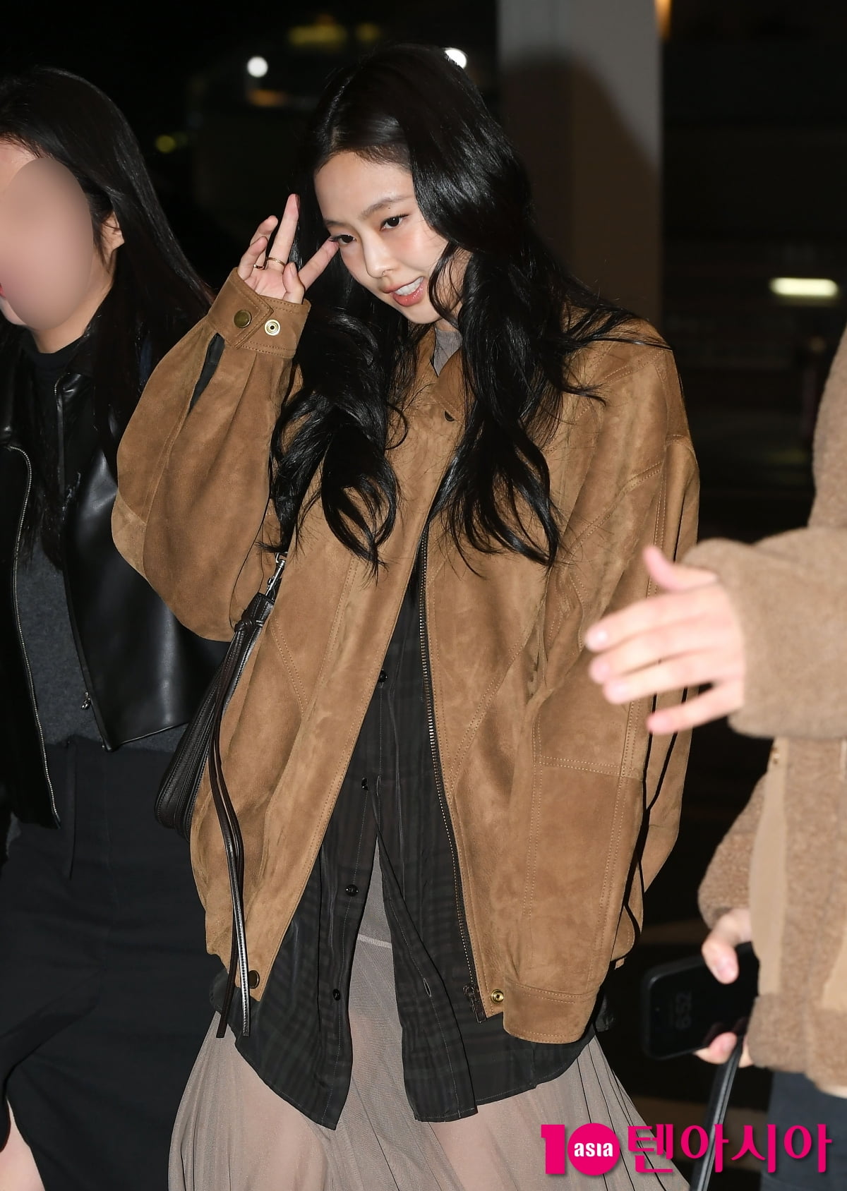 블랙핑크 제니, 꾸안꾸 스타일의 정석...오늘도 이쁨[TEN포토+]