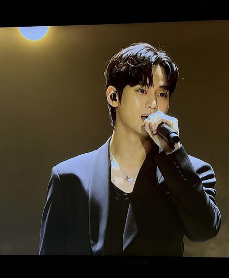 대만 팬미팅 D-10…김수현, 13억대 위약금 or 출연 강행[TEN이슈]