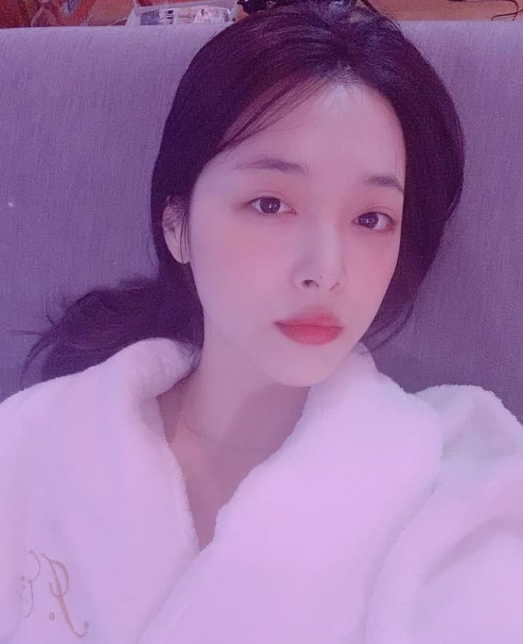 '故설리에 노출 강요 논란' 영화 리얼, OTT서 4위 기록…김수현이 만든 역주행[TEN이슈]
