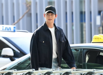 '故김새론과 교제 인정' 김수현 측 "급격한 심리 불안정, 절대 안정 중"