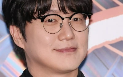 성시경 막걸리 경탁주, 오프라인서 마신다