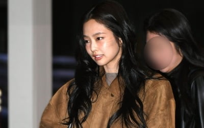 [종합] "다음 생엔 아이돌 안 해"…블랙핑크 제니, 데뷔 9년 만의 충격 고백 ('요정재형')